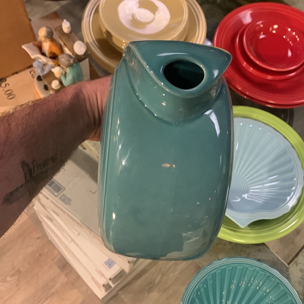 Fiesta Turquoise Large Disk Pitcher - Picture 3 of 5